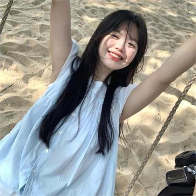 虚假的爱情封面